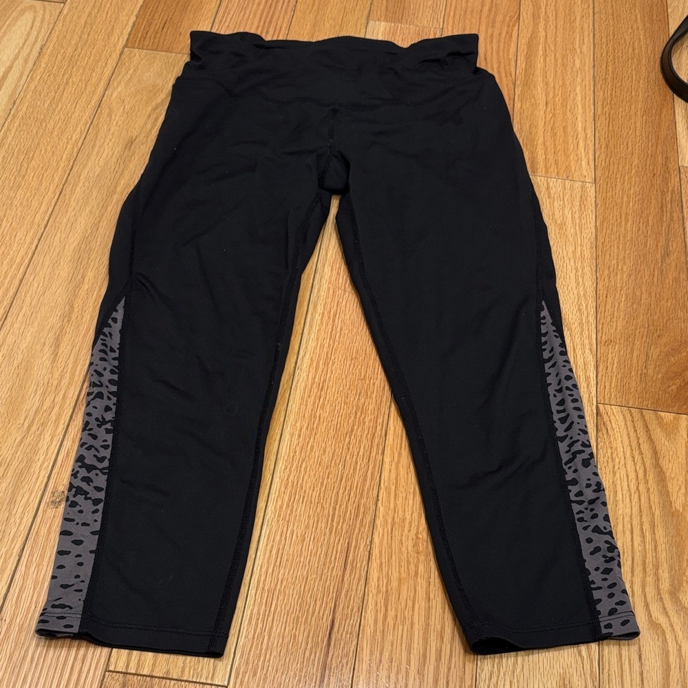 Calvin Klein Performance Black Leggings with Gray Pattern
